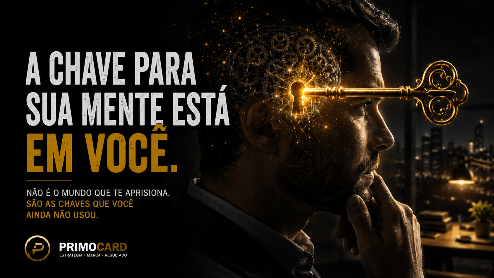 Empresario refletindo enquanto uma chave simbolica representa desbloqueio mental e crescimento pessoal.
