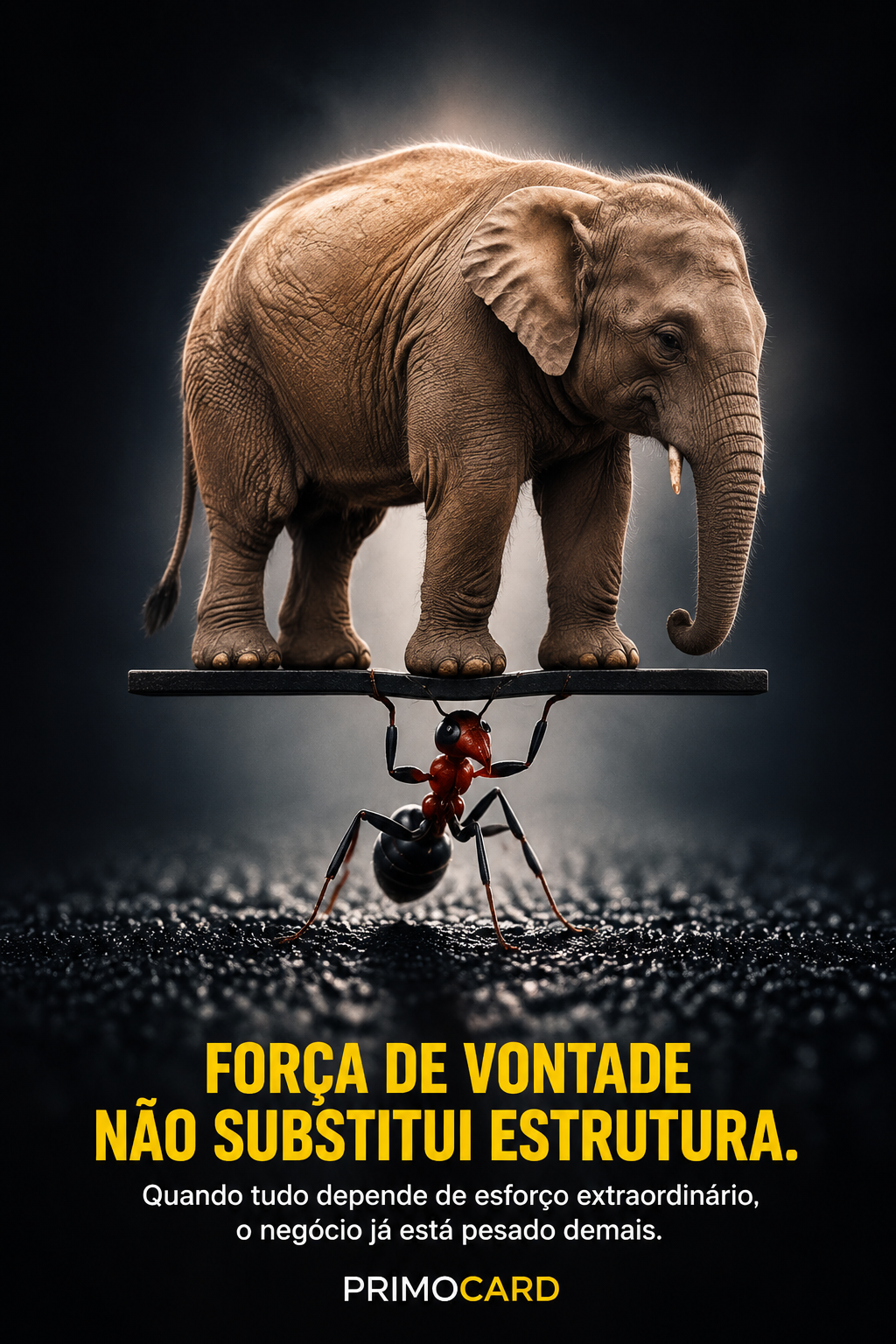 Pequena formiga sustentando uma plataforma com um elefante, representando o peso excessivo colocado sobre o esforço individual.